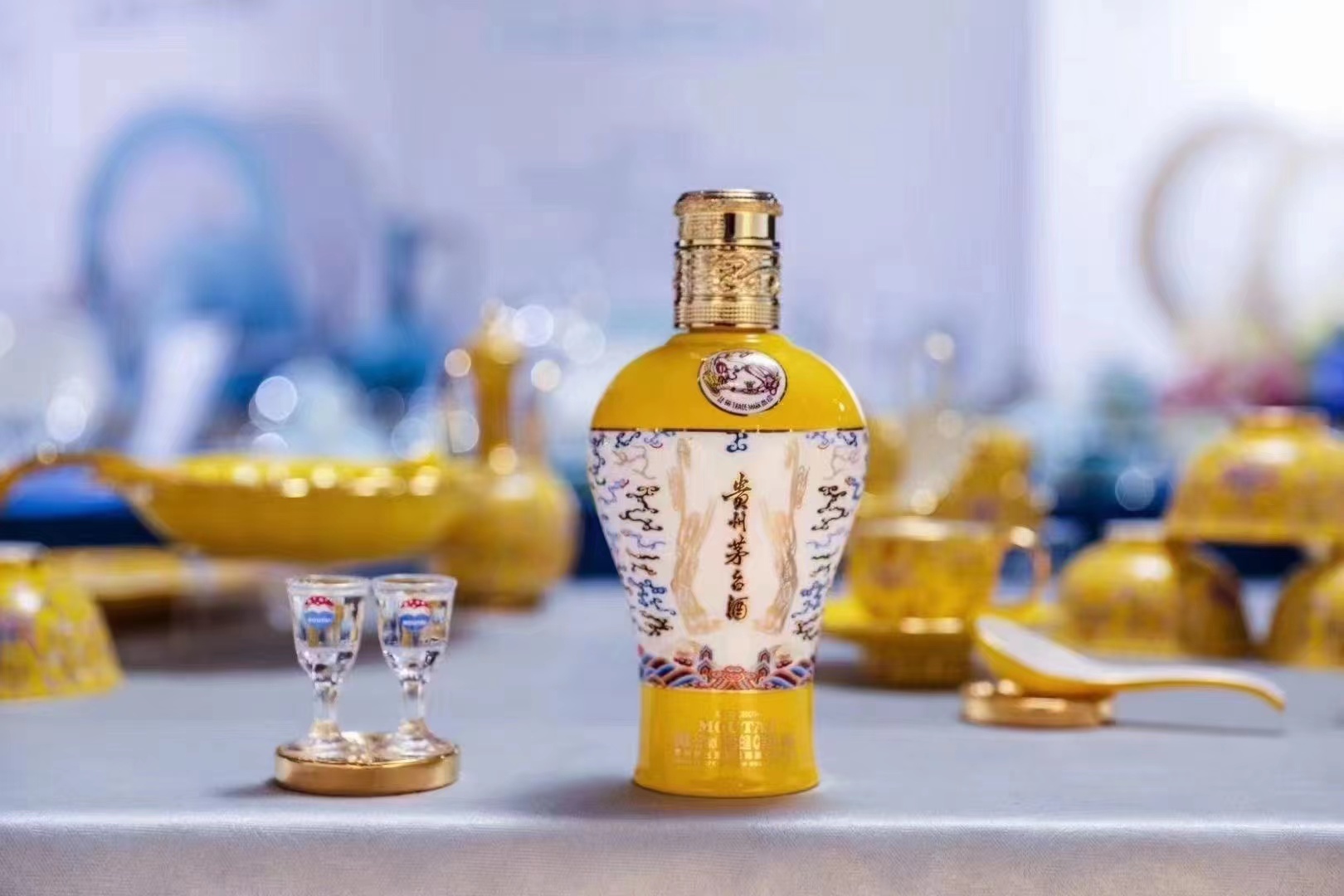 青铜峡潍坊临朐五十年茅台回收价格哪里回收(附近上门回收茅台酒）?